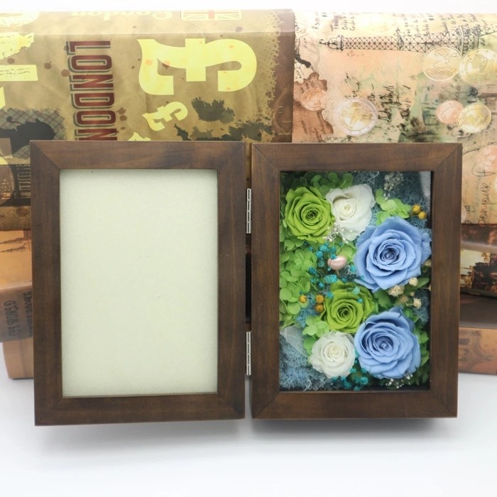 Natural Everlasting Preserved Flower Red Rose Gift Wood Photo Frame for Wedding Decoration gift