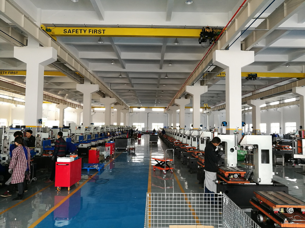 2018 FR series edm wire cutting machine