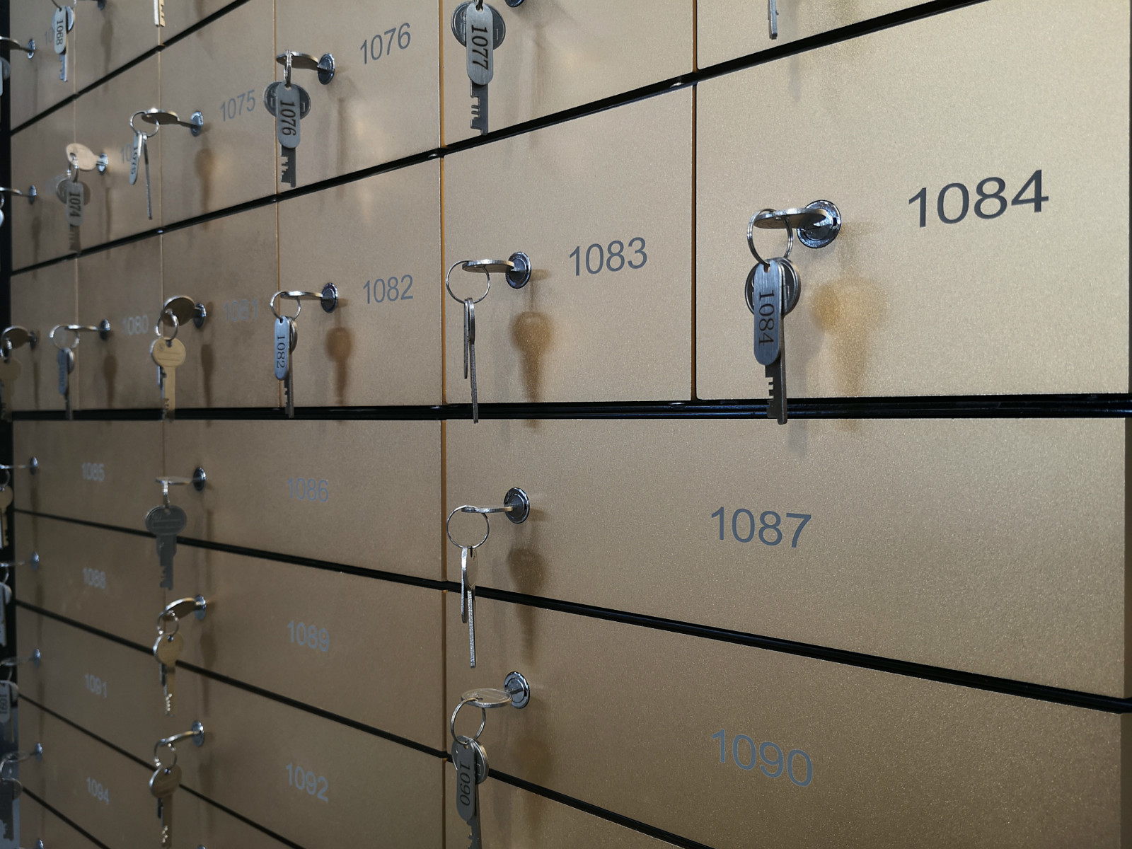 Height 514mm Width 271mm Safe Locker Box With Engraving Numbers