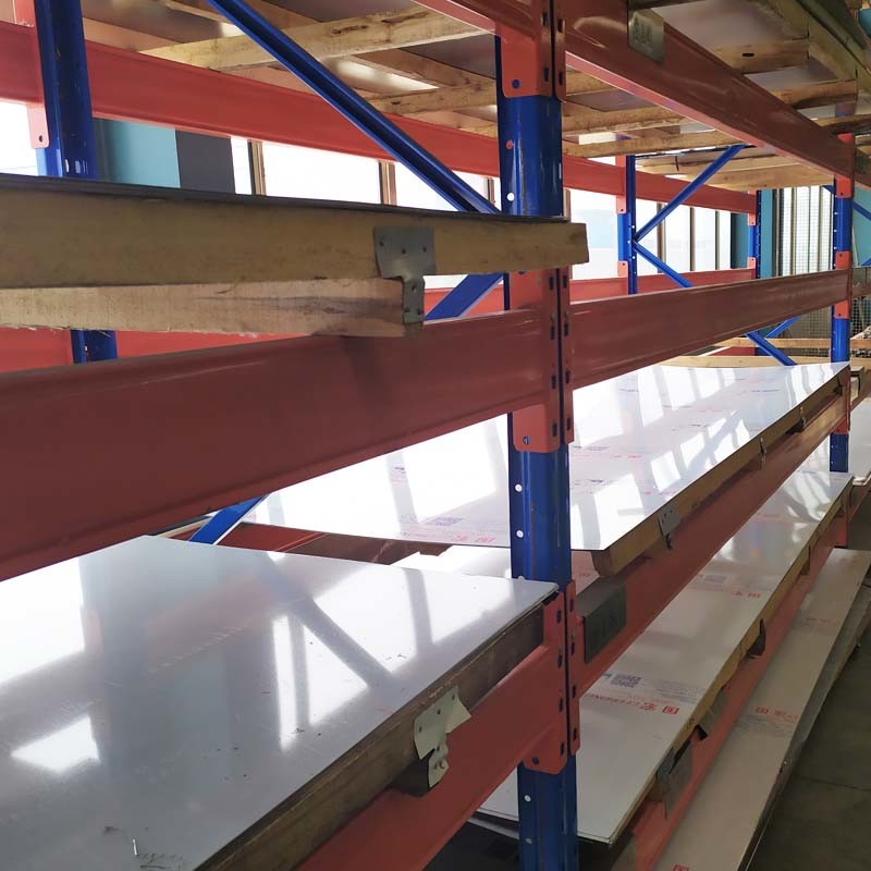 Customized Warehouse Pallet Rack for Auto Parts Storage Customization