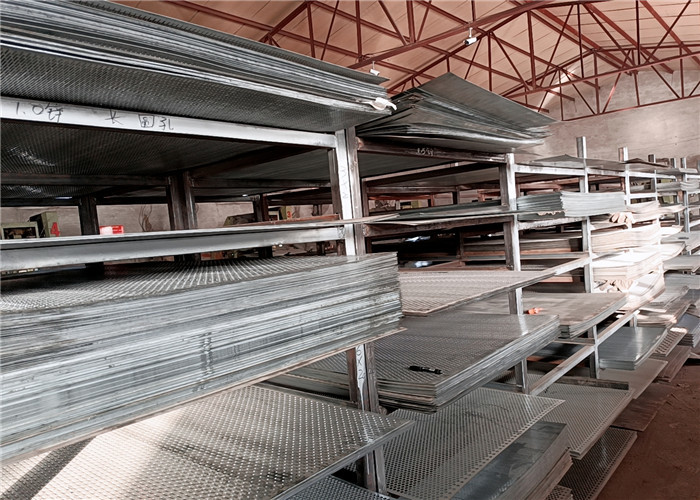 1.0mm Thickness length 8ft Metal Perforated Sheet For Fabrication
