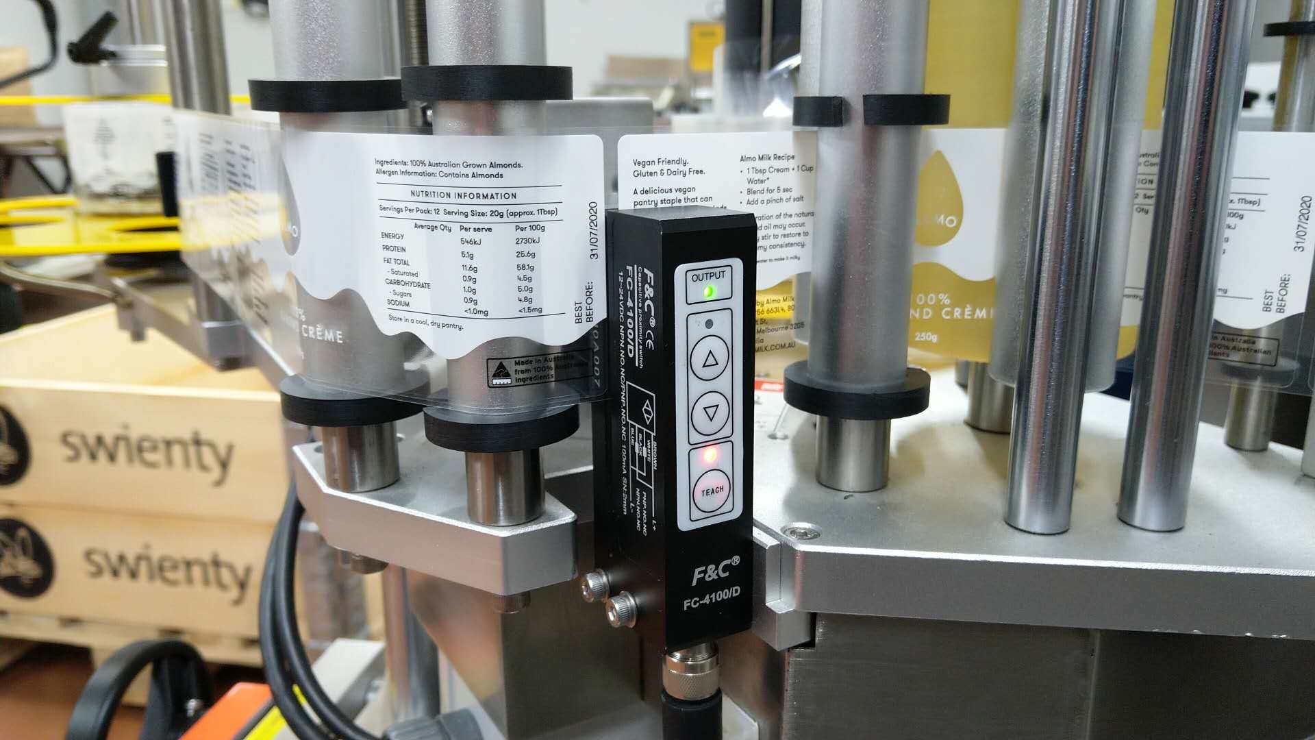  Clear Transparent Label Detection Capacitive Label Sensor NPN PNP for Adhesive Label 24VDC Manufactures