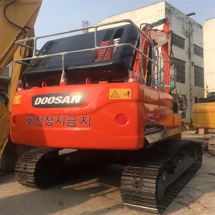 Doosan 300 Dx300lc Dx300lca Dh300 Excavators Large Crawler Digger 30 Ton Made In Korea