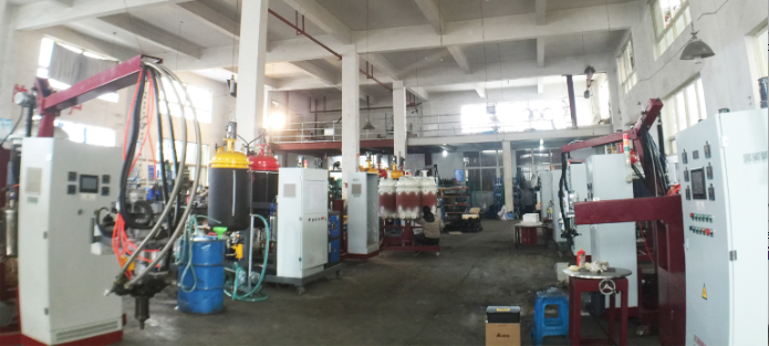 Polyurethane Seal Strip 4.5KW PU Gasket Dispensing Machine