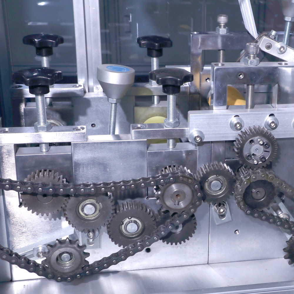 High Speed Plane Mask Packaging Machine 220v 13kw User Friendly