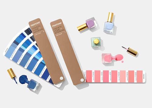 PANTONE Color Card Fashion, Home + Interiors FHI Color Guide FHIP110N -- TPG