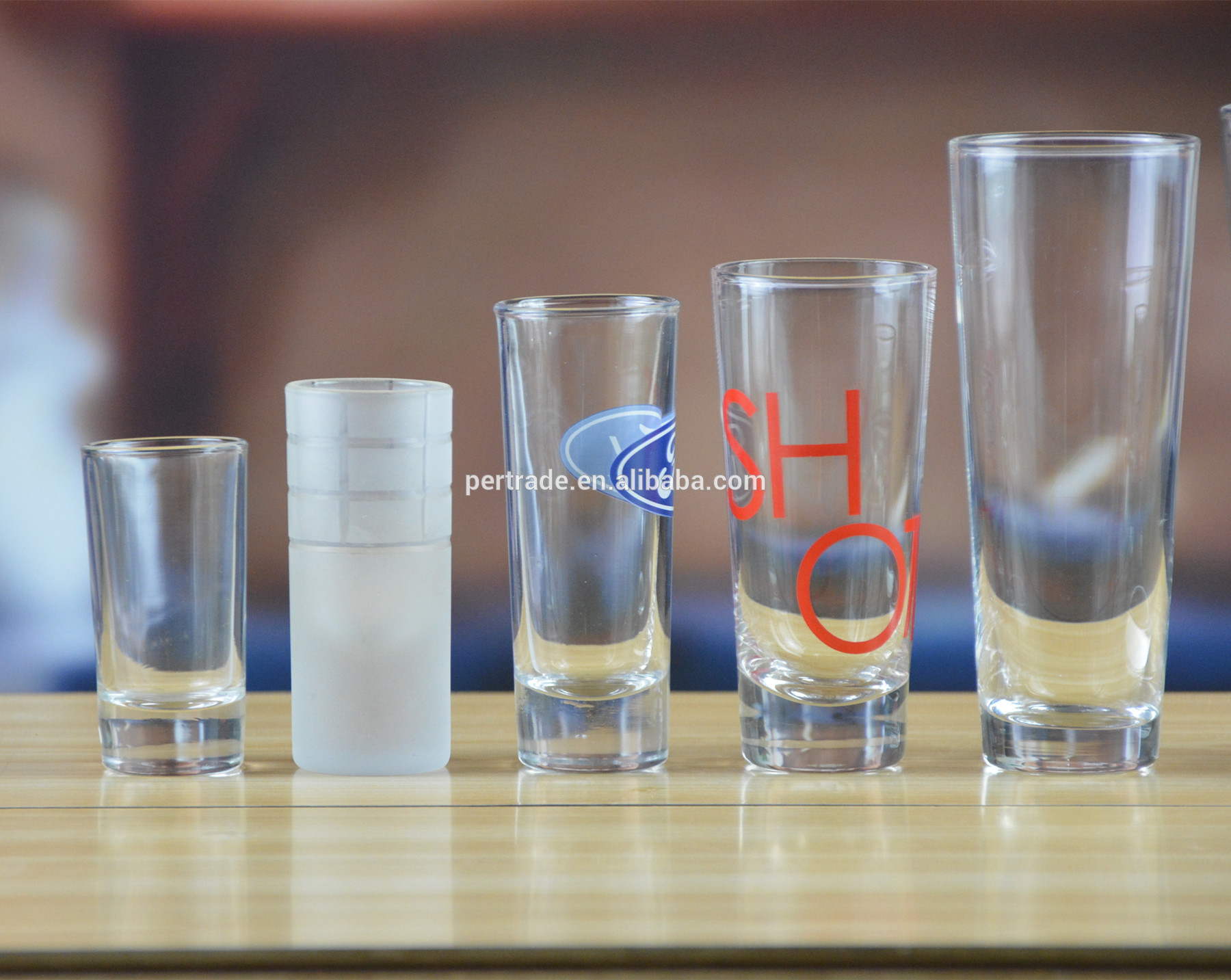 High White Glass Customized Color Logo Tequila Shot Glass , Crystal Shot Glasses