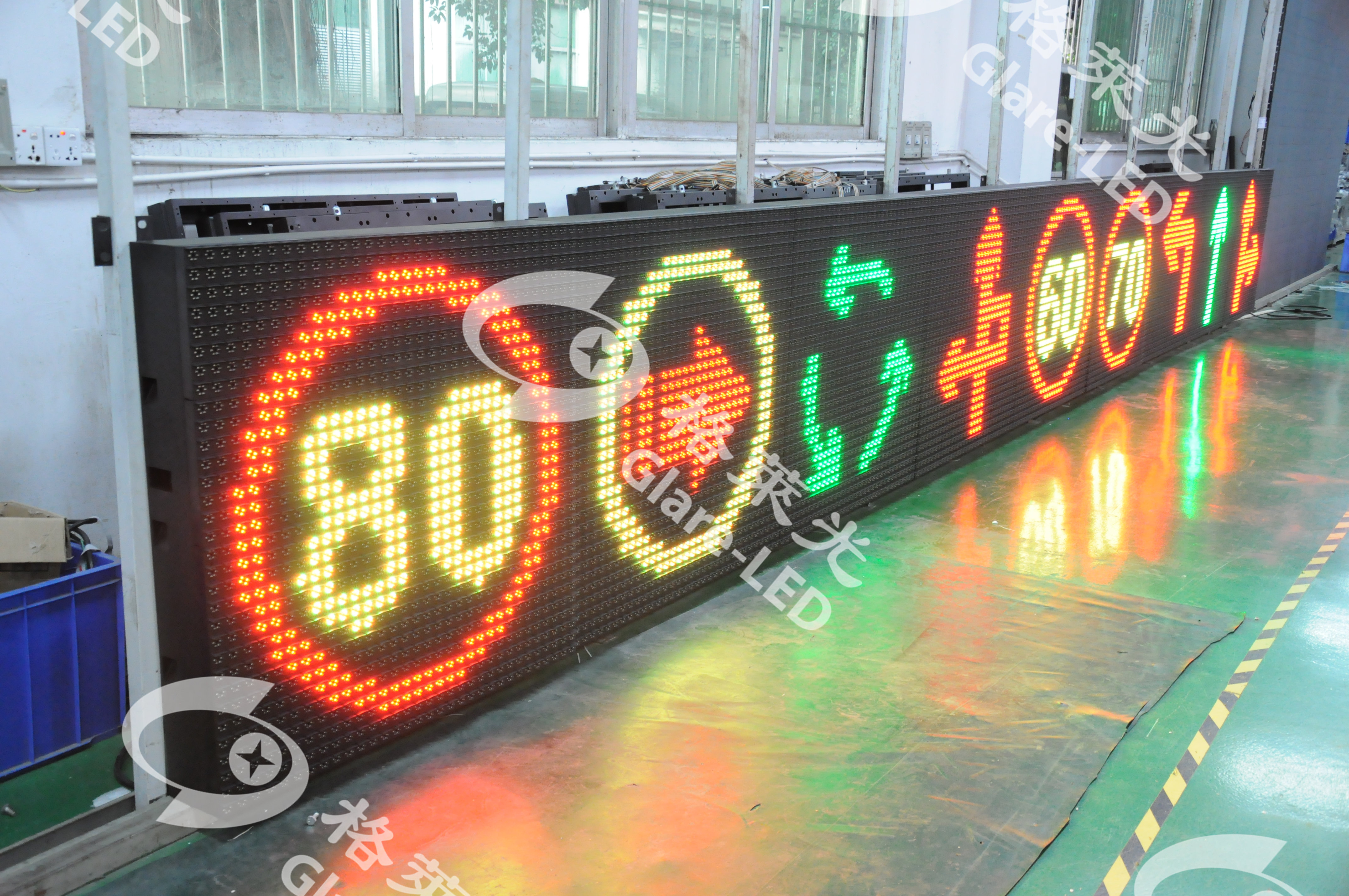 30° View Angle Dual Color P33.33 Full Color LED Module 133.3x266.6mm Outdoor