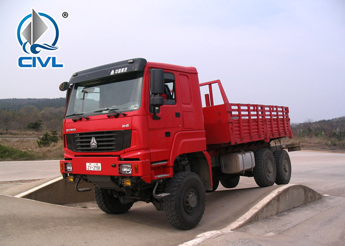 SINOTRUK 6 x 6 336hp / 380hp All Wheel Drive Heavy Duty Trucks EURO II Emission Standard