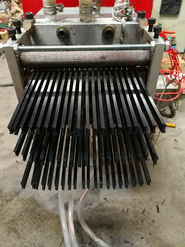 Polyamide 66 Heat Insulation Strip Extruding Machine for Thermal Break Profile