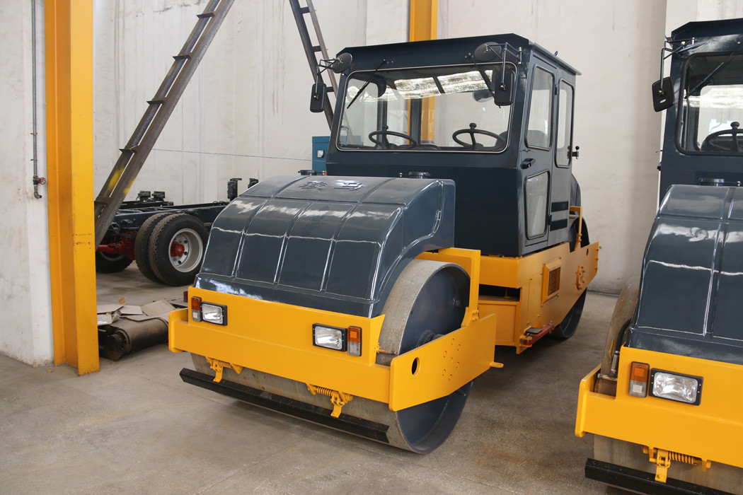 Mechanical drive static low price 10ton two wheel road roller for asphalt road pavement