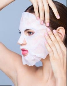  Wrinkles Reduction Bactericidal Facial Mask Pack Manufactures