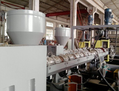 Automatic Pvc Celuka Foamed Plastic Sheet Extruder Machine Twin Screw