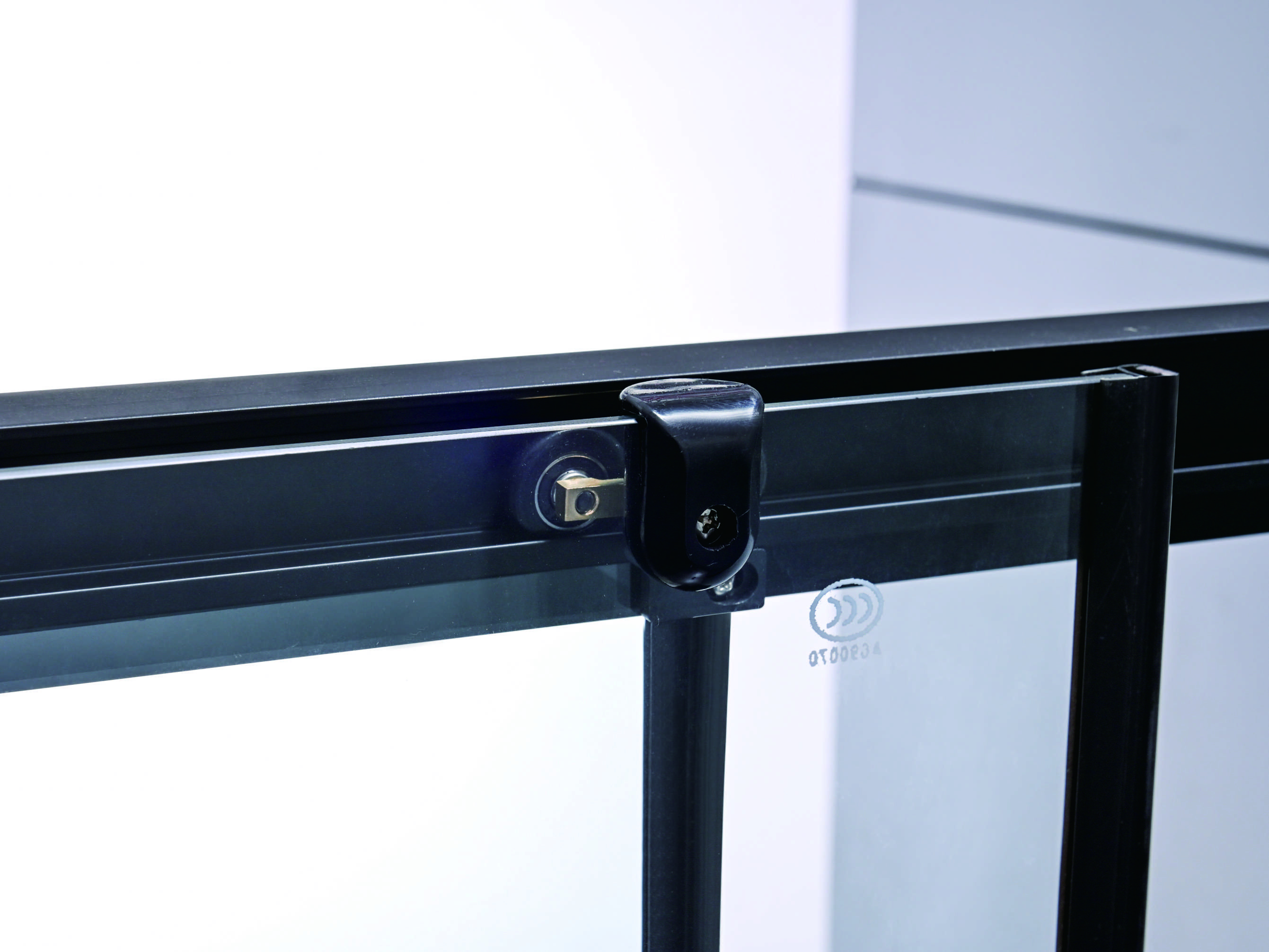 Sliding Shower Doors 120*190cm Size 5/6mm Tempered Glass Aluminium Black Frame