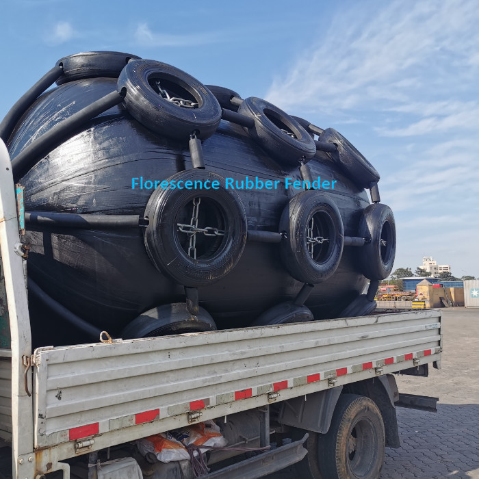 6-10 Years Lifespan Inflatable Pneumatic Rubber Fender With Length 0.6-9m For Marine