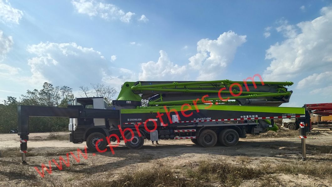 Popular Model in Large Job Site Renovated Zoomlion 2013 52m Concrete Pump Beton Boom Pump