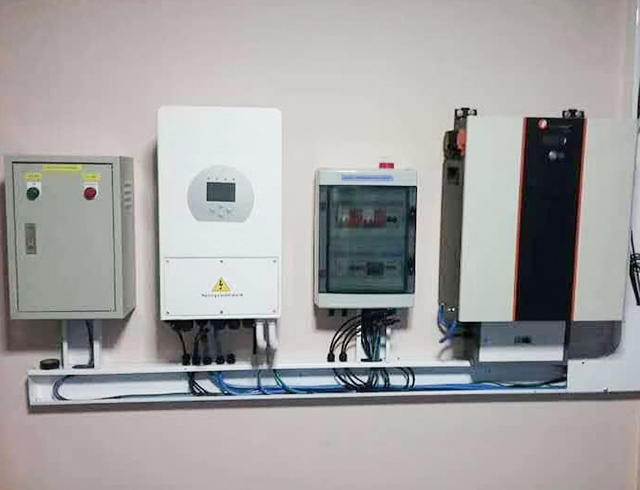 Hybrid Inverter DEYE Brand 8kw 6kw 5kw In Stock 5 Years Warranty For Solar Energy Storage System