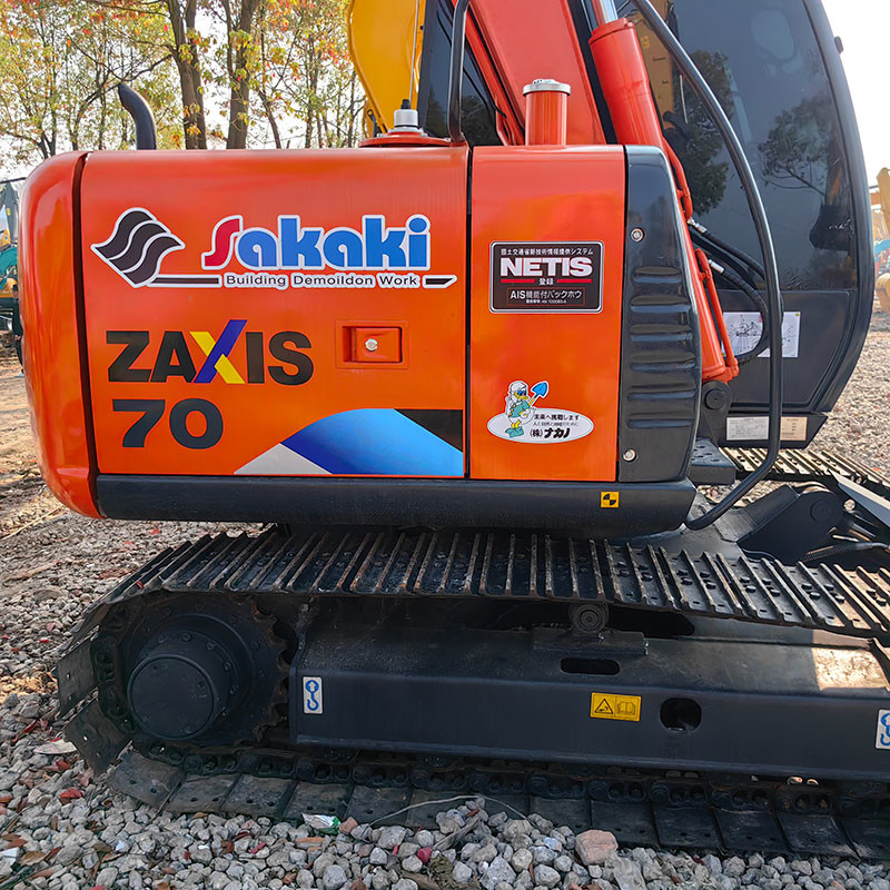 Small ZX70 Used Hitachi Excavators Earthmoving Machine 7 Ton