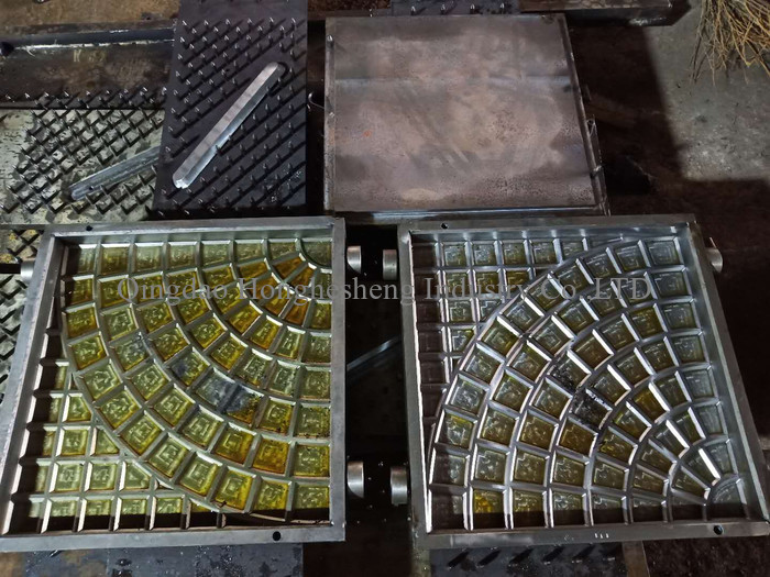 Ce Iso 200t Four Column Rubber Tile Making Machine Vulcanizing Rubber Brick Making Machine