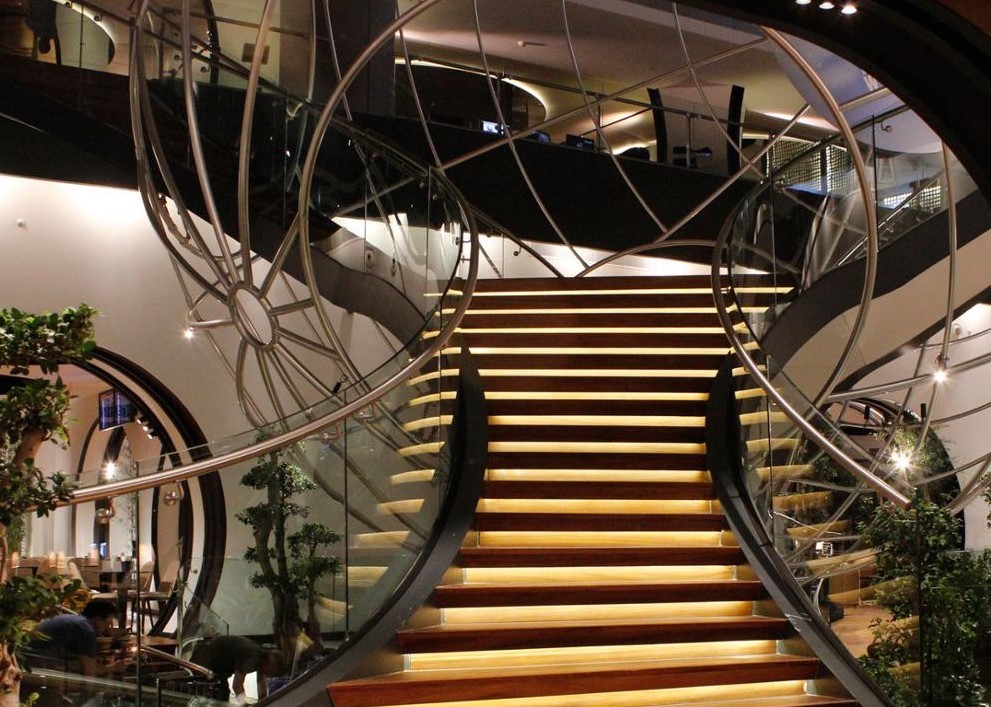 Heat Strengthened Bent Tempered Glass for Curved Handrail Glass