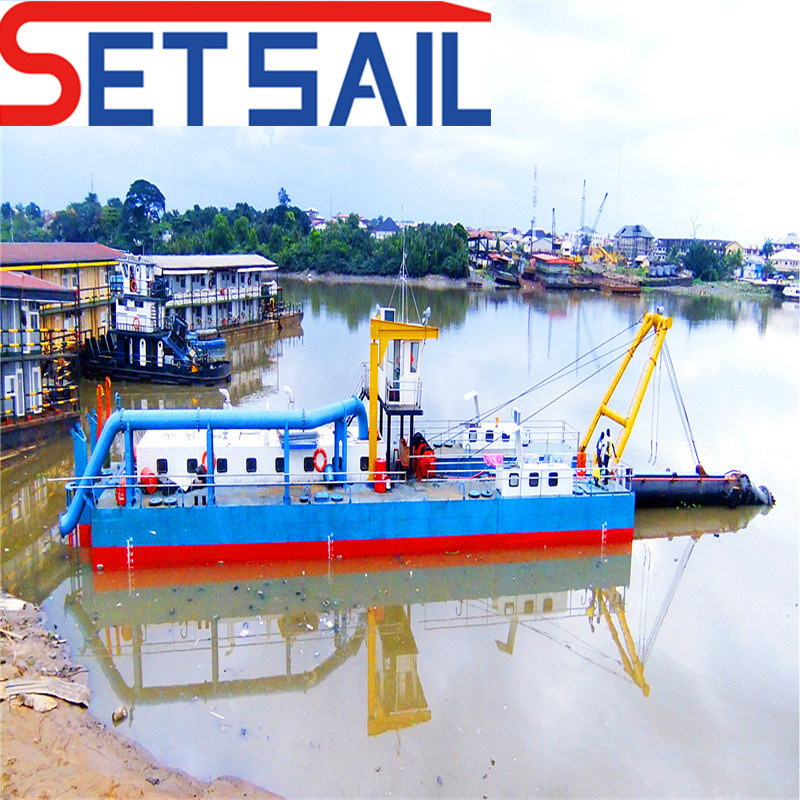 Low Cost 24 Inch Cutter Suction Mud Dredger for Sale