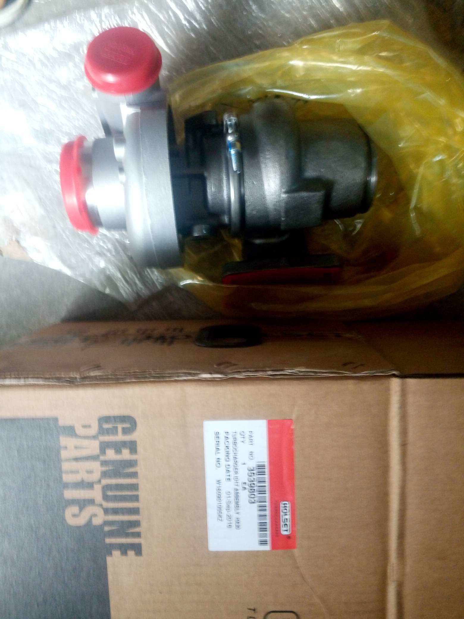 Part No. :6732-81-8052 KIT,TURBOCHARGER use for komatsu excavator PC120-6 PC100-6
