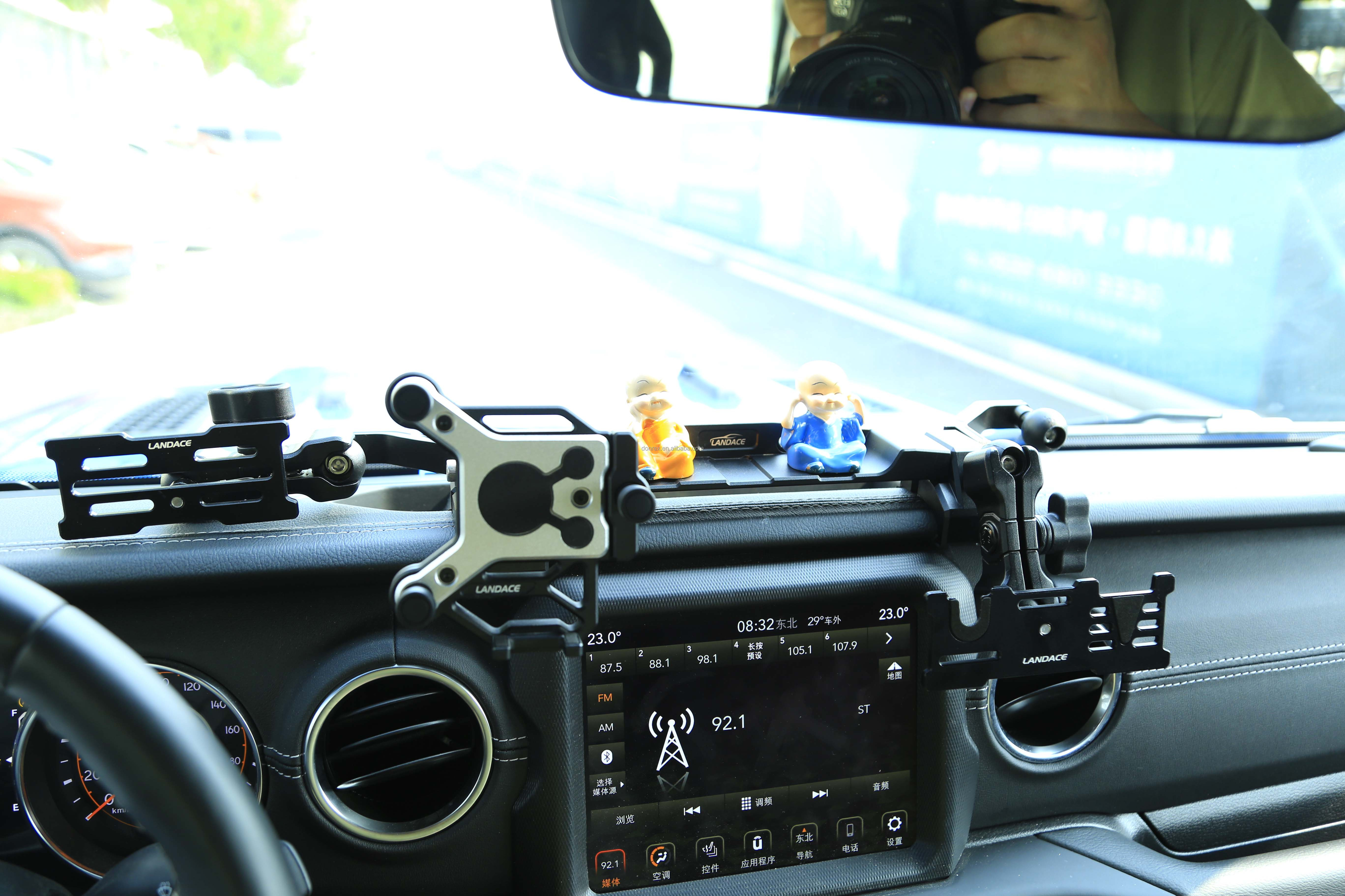 Flexible 4x4 Off-road Vehicle Wrangler JL Accessories Center Console Bracket Gopro Holder for Jeep