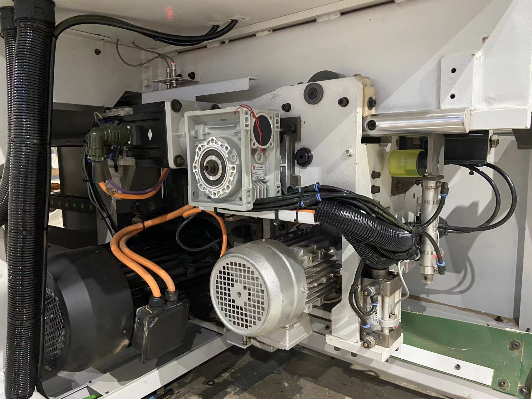 Horizontal Panel Saw, With Horizontal Panel Saw, Servo Control Saw Car
