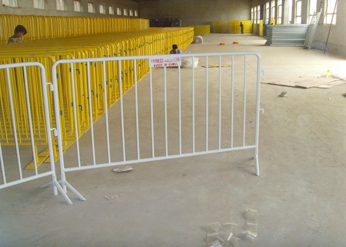 Sports Activities Crowd Control Barriers , Concert Metal Pedestrian Barriers