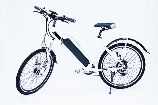 White Water Proof Electric City Bike With Fender,250w 36v, 7 speed , front