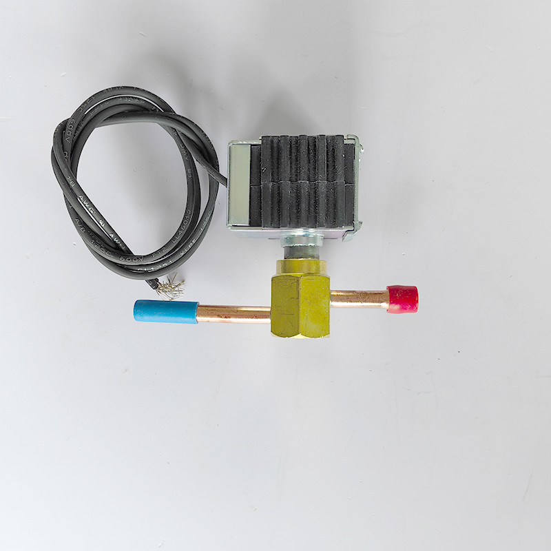 614132 THERMO KING original spare parts SOLENOID - hot gas bypas,SLX/SLXe for the truck refrigerator spare parts