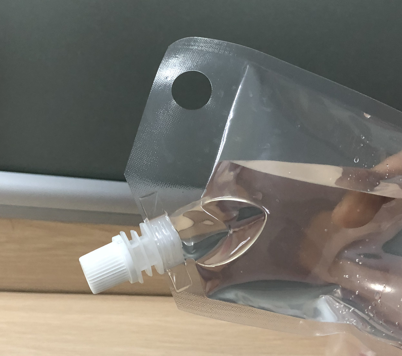 Reusable baby food spout pouch and clear 1000ml drink stand up BPA free spout pouch with handle