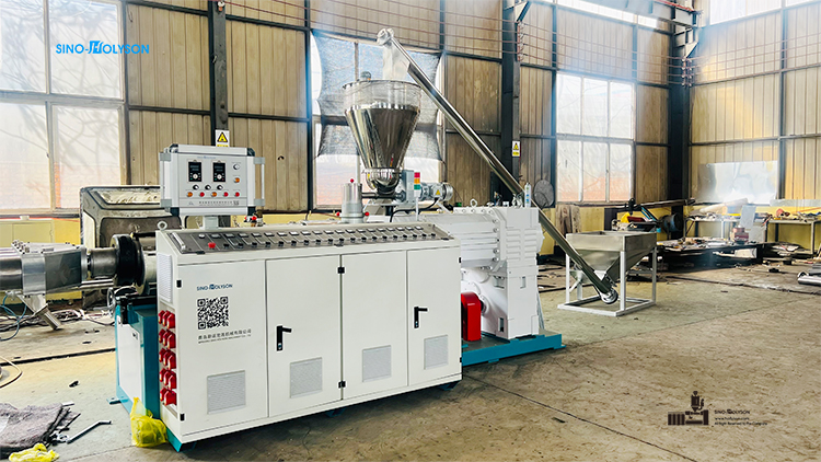 HSJZ-65/132 4 Cavity PVC Electric Conduit Pipe Making Machine 100-200kg/H