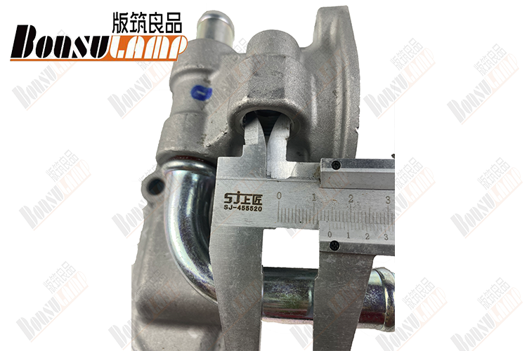 Thermostat Housing Of Isuzu Truck Parts 100P-TC OEM 8-97139603-0 8971396030