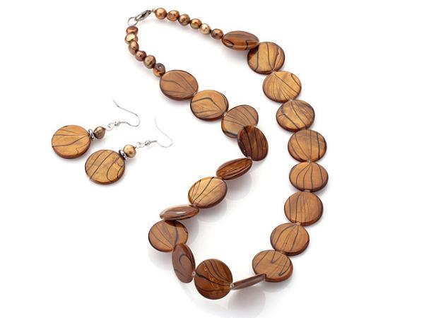 High quality shell necklace and earring with pearls woman Jewelry set handmake