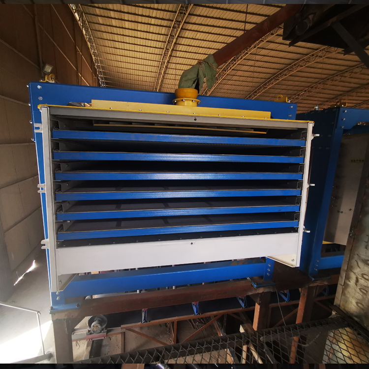 Silica Sand Square Vibrating Screen for Fine Particles Video Inspection and 1-5 Layers
