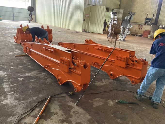 OEM Earthmoving Excavator Sliding Arm , Q355B Excavator Long Boom