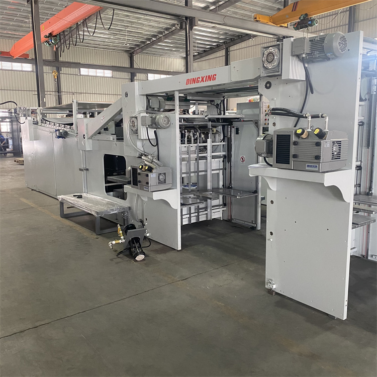 Stable Energy Saving Flute Laminator Full Auto For Mechanical Equipment