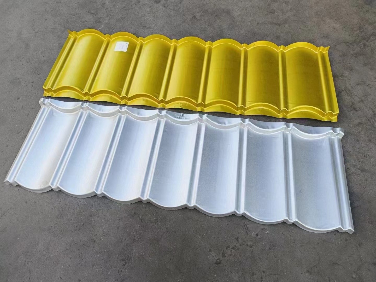 Villa Roof Bond Tile Stone Coated Metal Tile 0.40mm AZ70 Coffee Black 50 Years Warranty Wave Tiles
