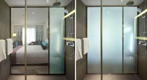  Transparent Glass Window Privacy Film , Energy Saving Switchable Privacy Glass Manufactures