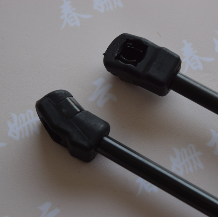 Rear Hatch Trunk Lift Support Arms Prop Rod Damper With Spoiler For Dodge Caliber (Pm) 2006