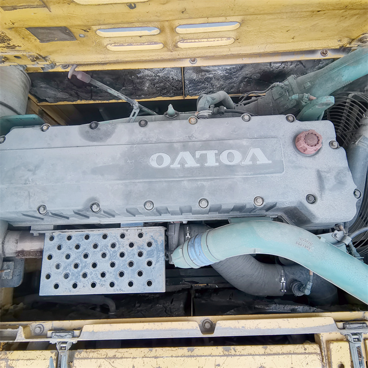 Good Condition Volvo EC360 36 Ton Crawler Excavator in Korea with 1.6m3 Bucket Capacity