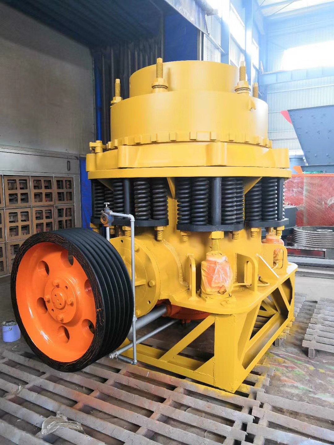 Gravel Rock Granite Spring Symons Roller Cone Crusher