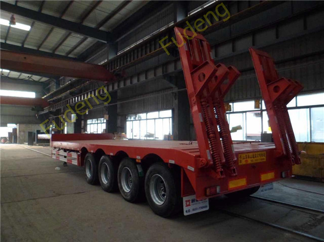 Heavy duty trailer low bed semi trailer 2 / 3 / 4 axles 40 / 80 / 100 tons capacity