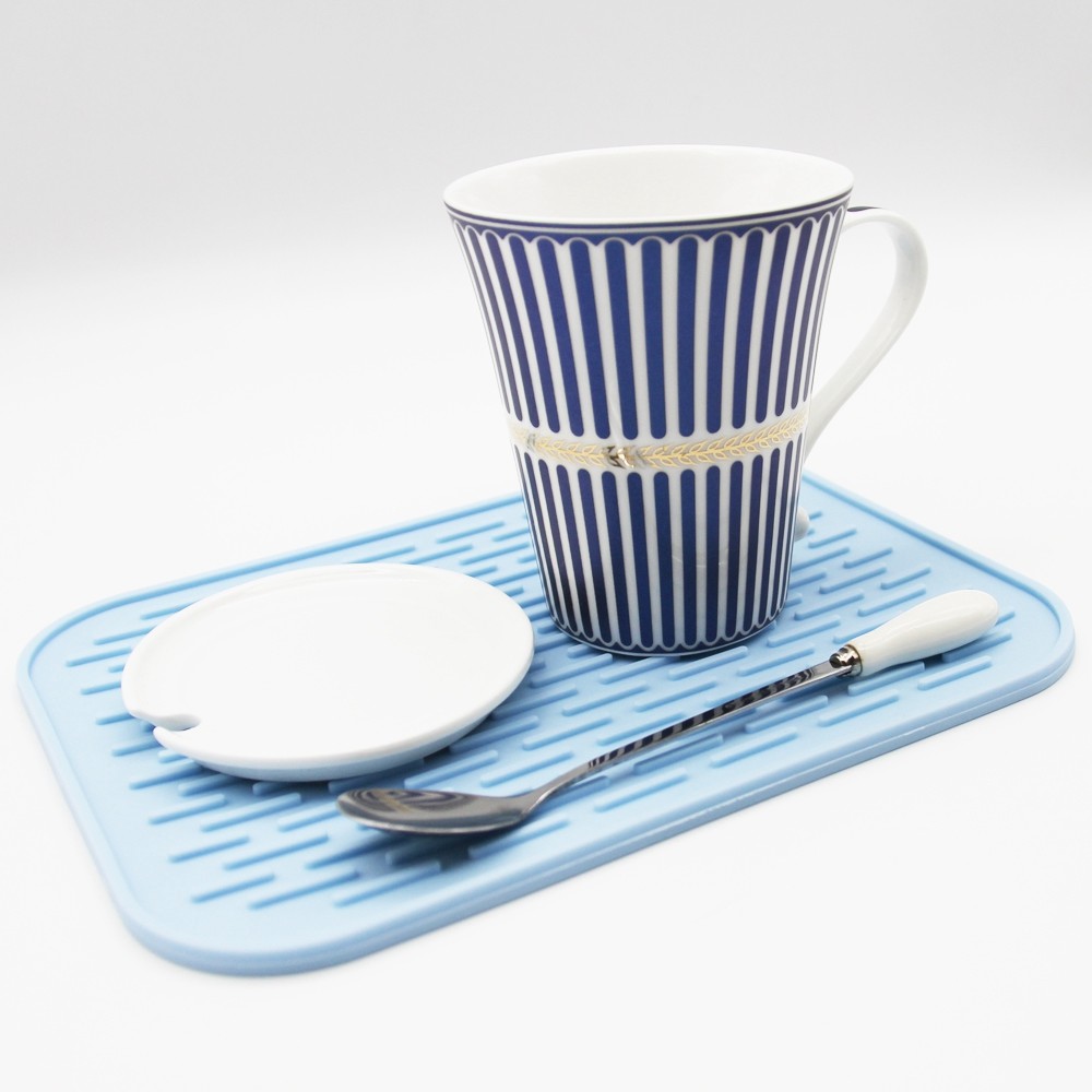 Kitchen Customized Hot Pot FDA Silicone Table Mat