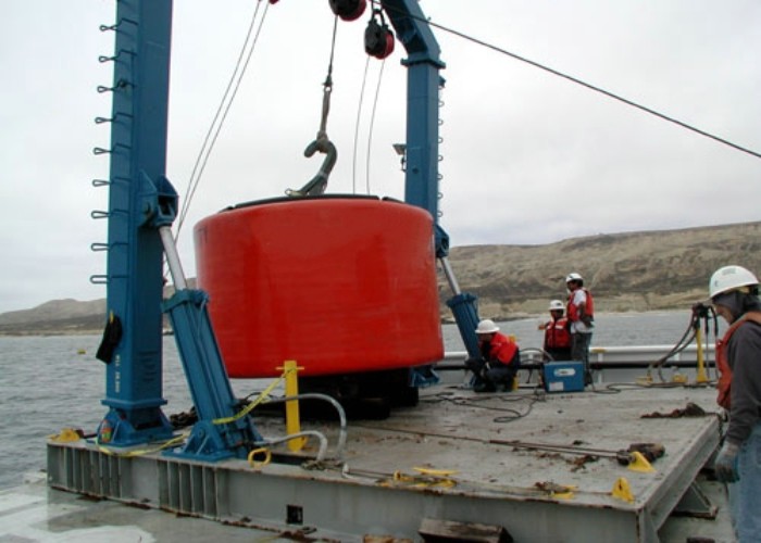 EVA Polythene Cylindrical Marine Mooring Buoy With Customized Color