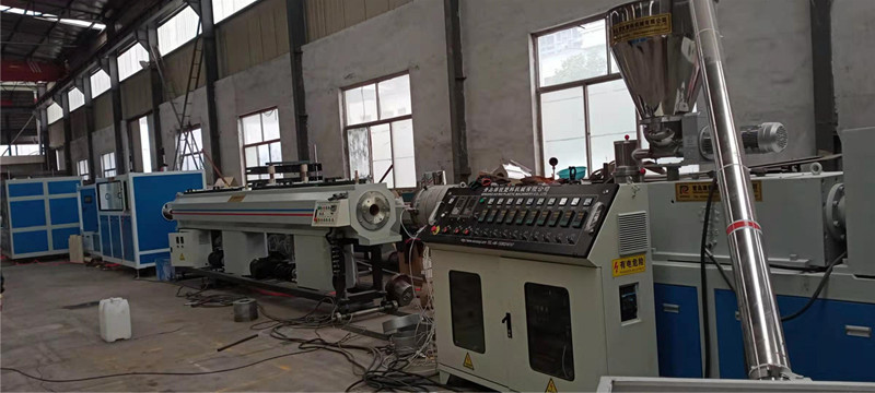 16 - 63mm PVC Pipe Making Machine With Twin Screw Extruder