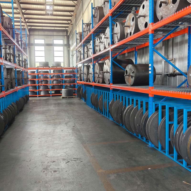 Industrial Warehouse Storage Supermarket Shelves for Optimal Space Utilization
