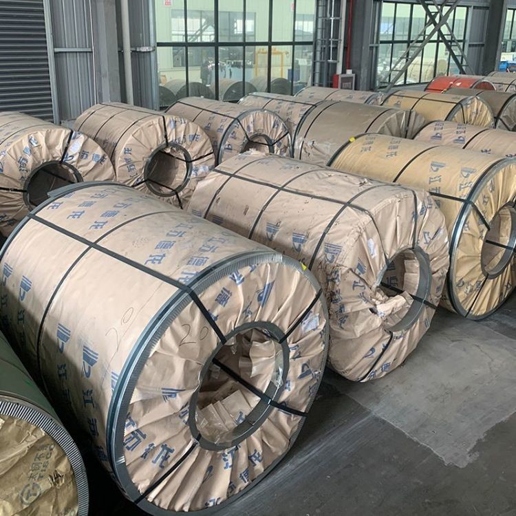 JIS Galvanized Coil Stock Punching Decoiling Steel Sheet Coil