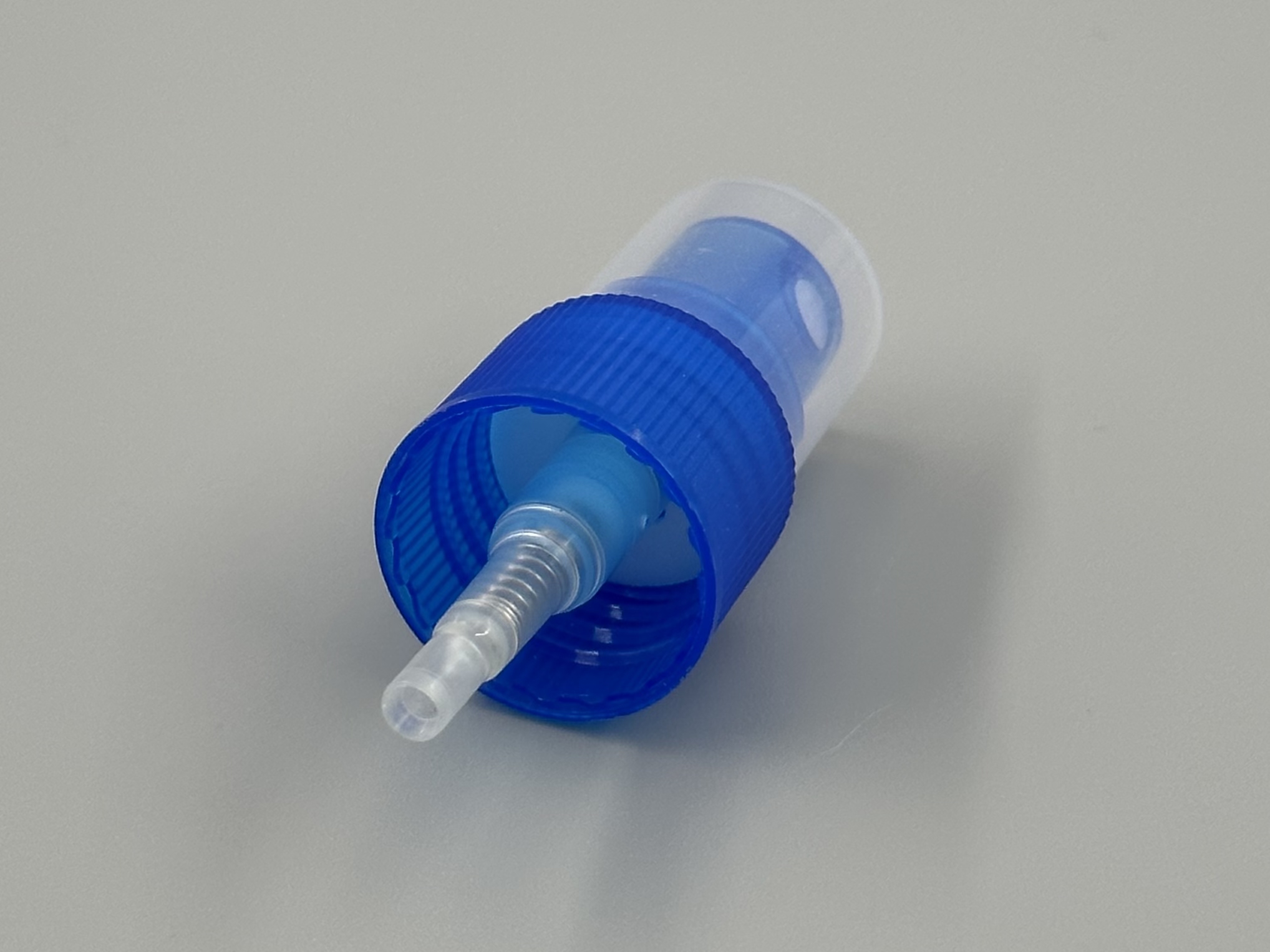 Fine Mist Sprayer 20/410 Hand Bottle Sprayer Blue Spray Pump for Cosmetic Packaging